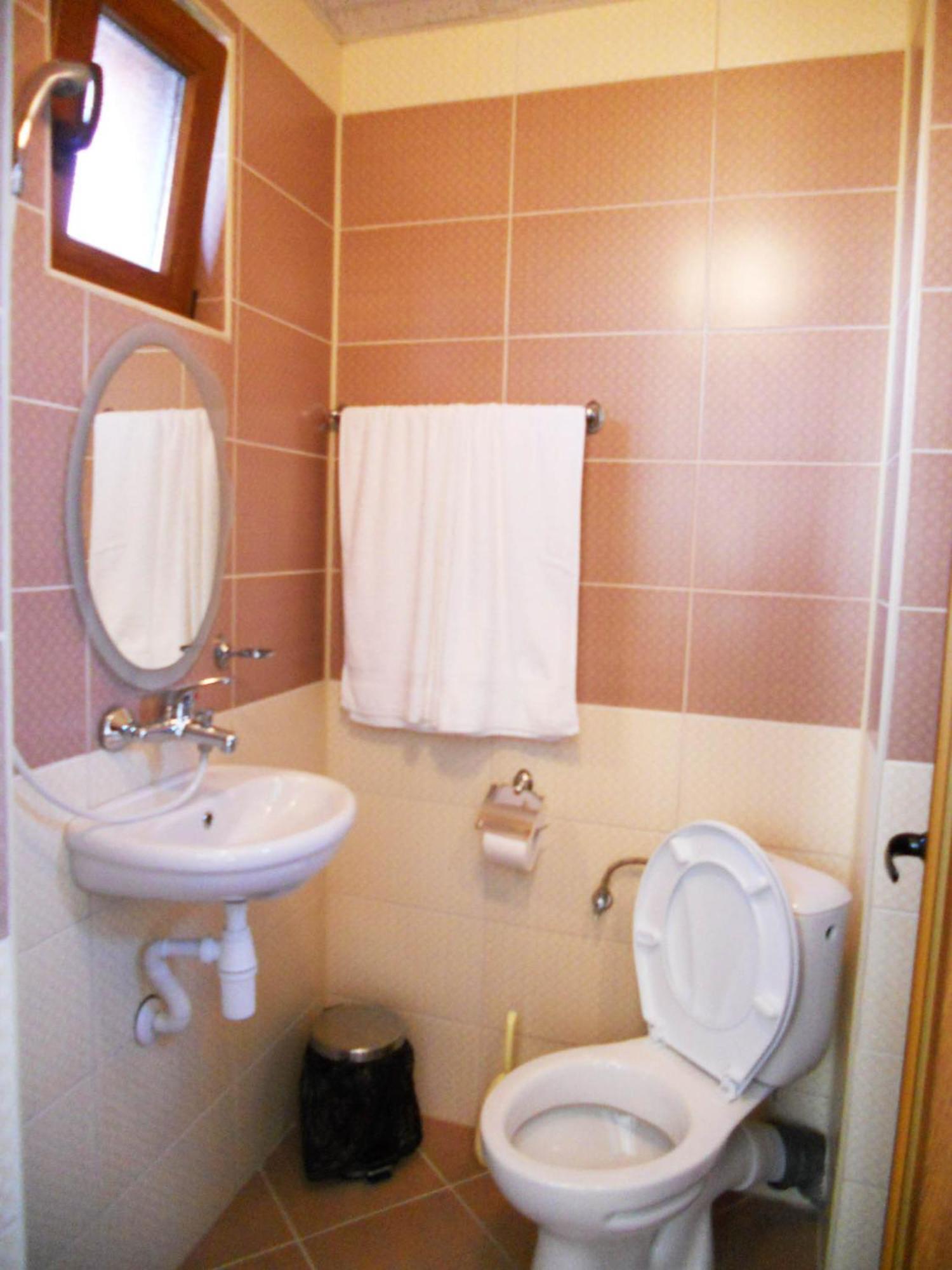 Marianas Guesthouse Obzor Luaran gambar
