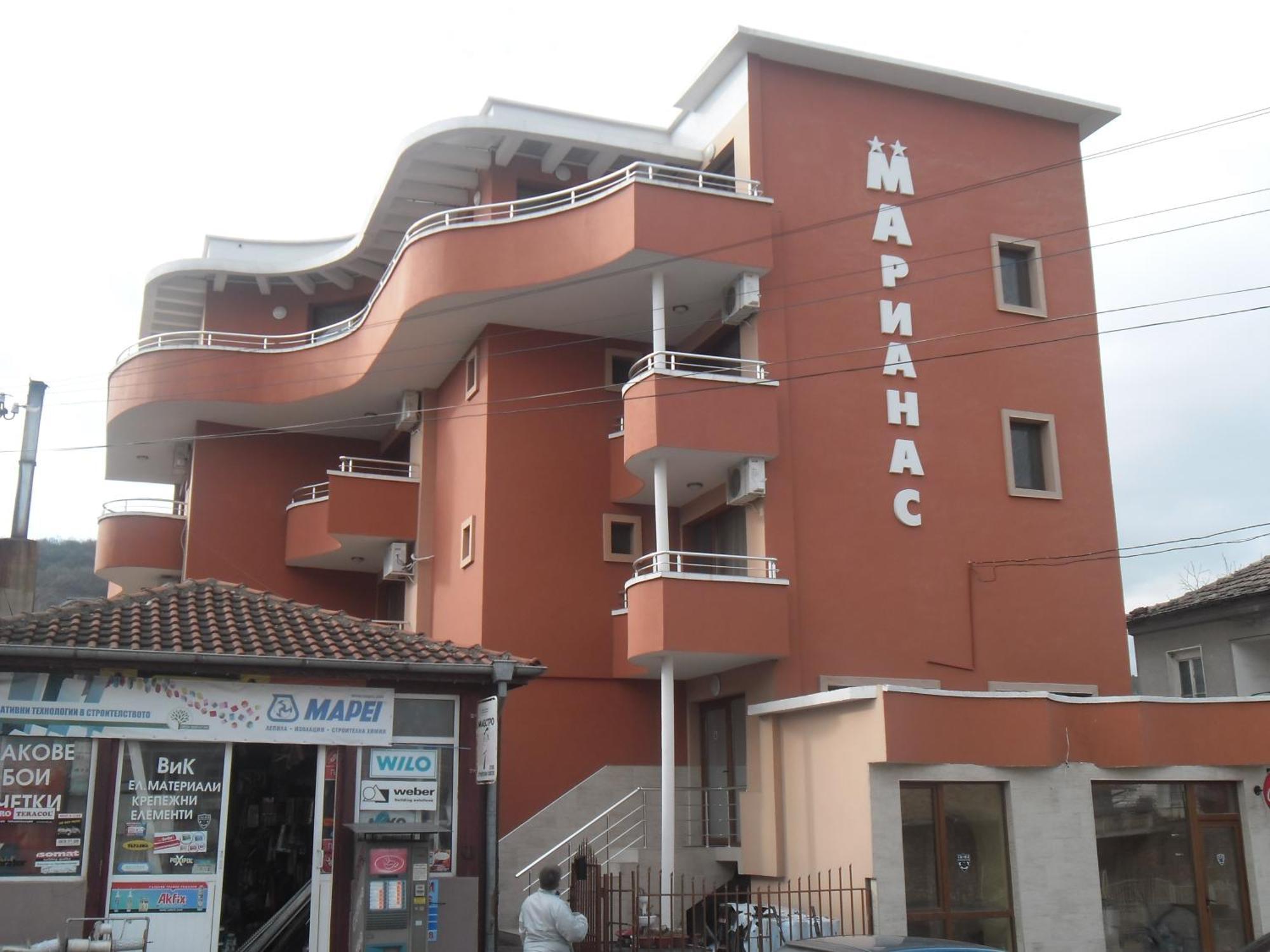 Marianas Guesthouse Obzor Luaran gambar